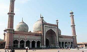 delhi-jama-masjid-350×210 Tailormade India tour packages from Worldwide Holidays include Jama Masjid (Great Mosque) - New Delhi